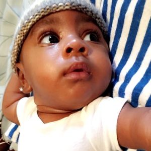 Meet your Posher, Takia